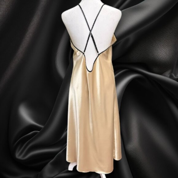 Women’s Satin 2-Piece Sleepwear Set – Champagne Nightgown & Matching Robe - Picture 5 of 11